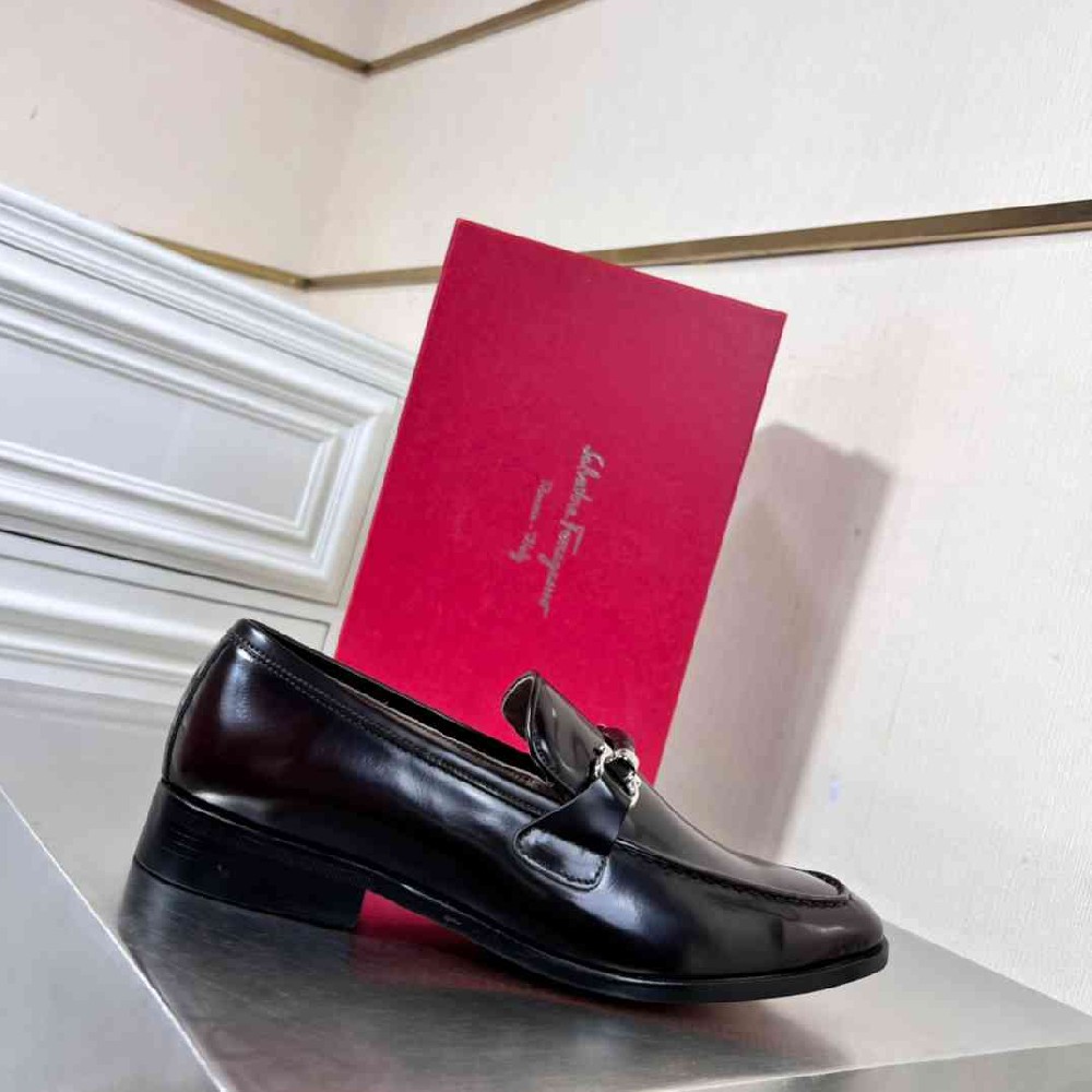 Salvatore Ferragamo SF0027