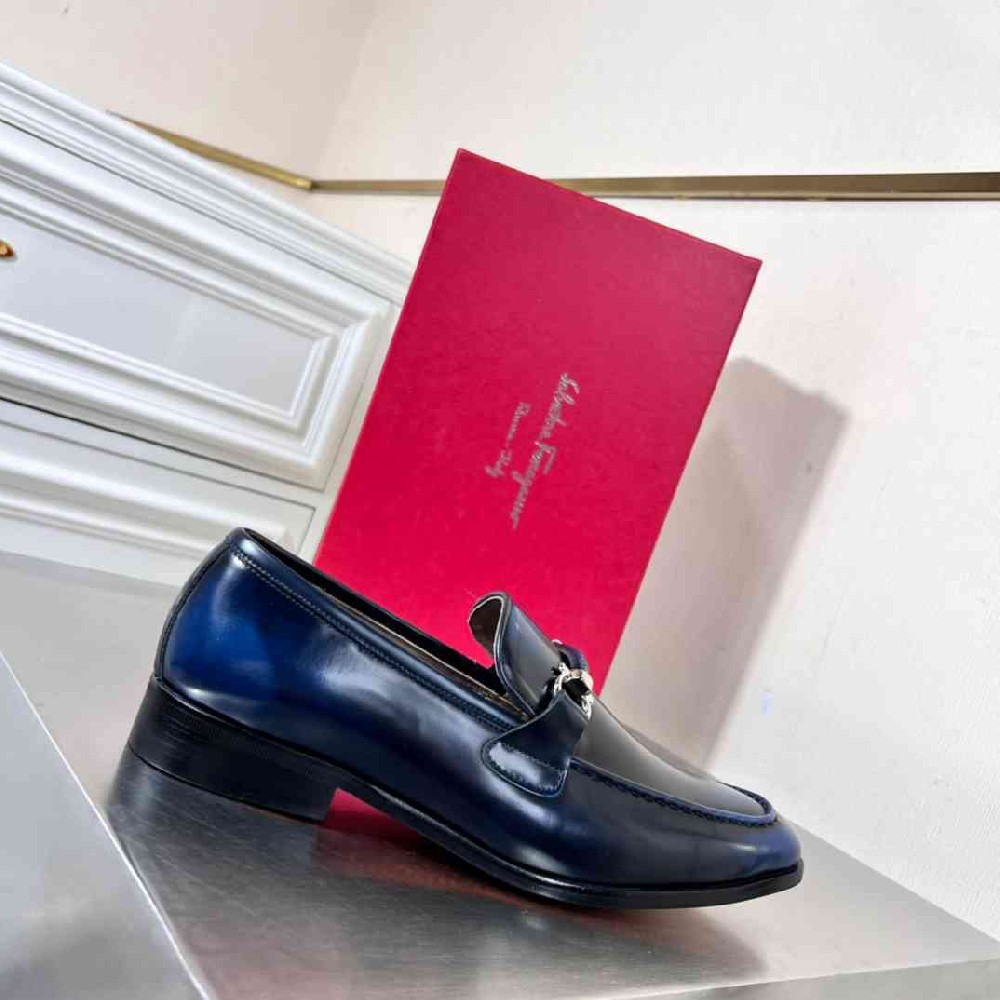 Salvatore Ferragamo SF0028