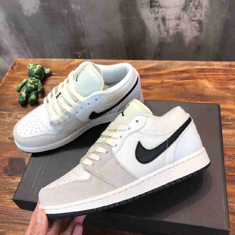 ‌Air Jordan AJ0113