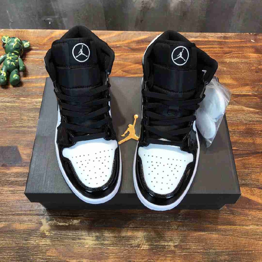 ‌Air Jordan AJ0138