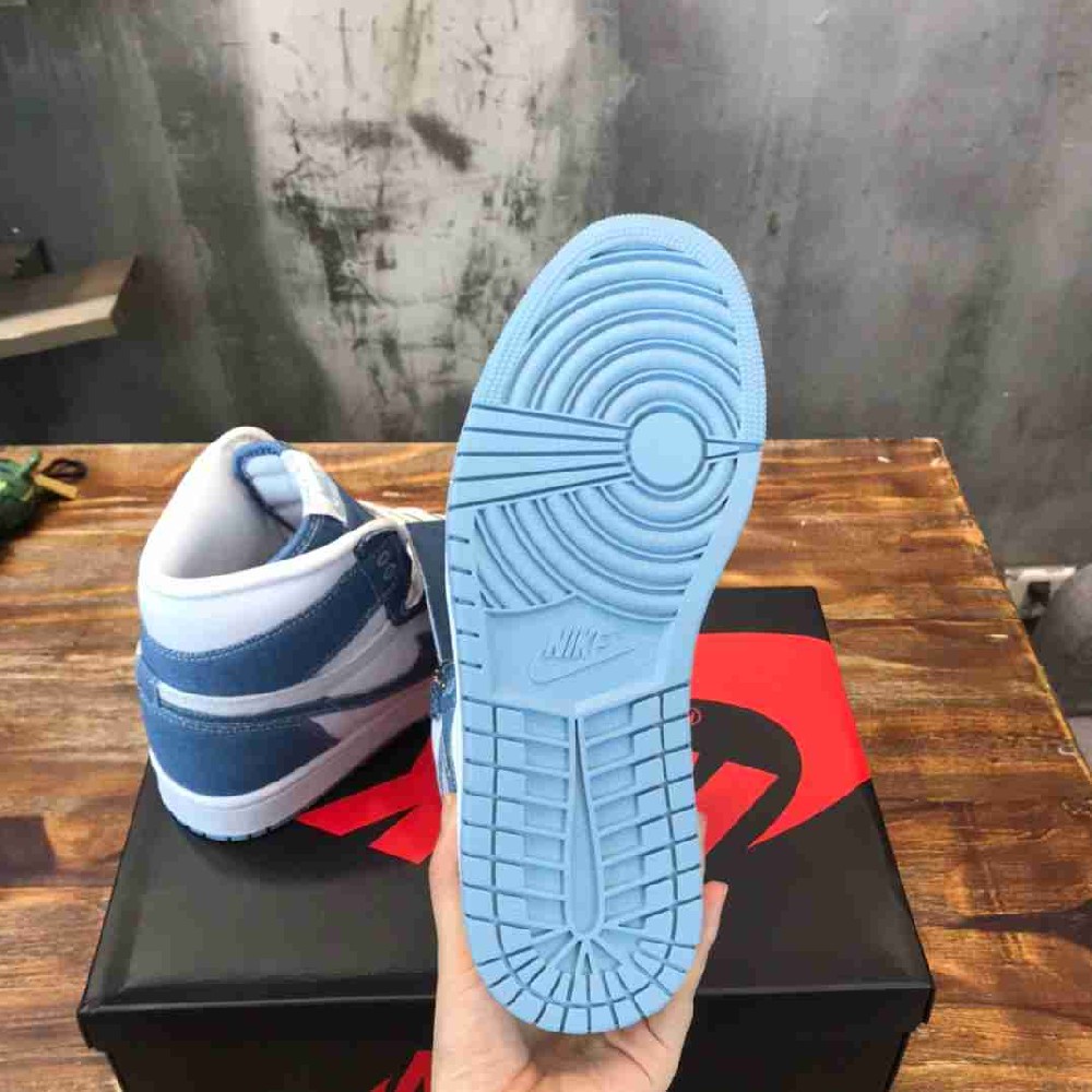 ‌Air Jordan AJ0149