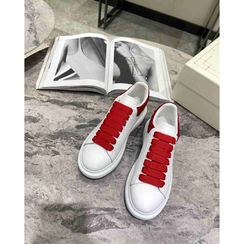 Alexander McQueen AM0061