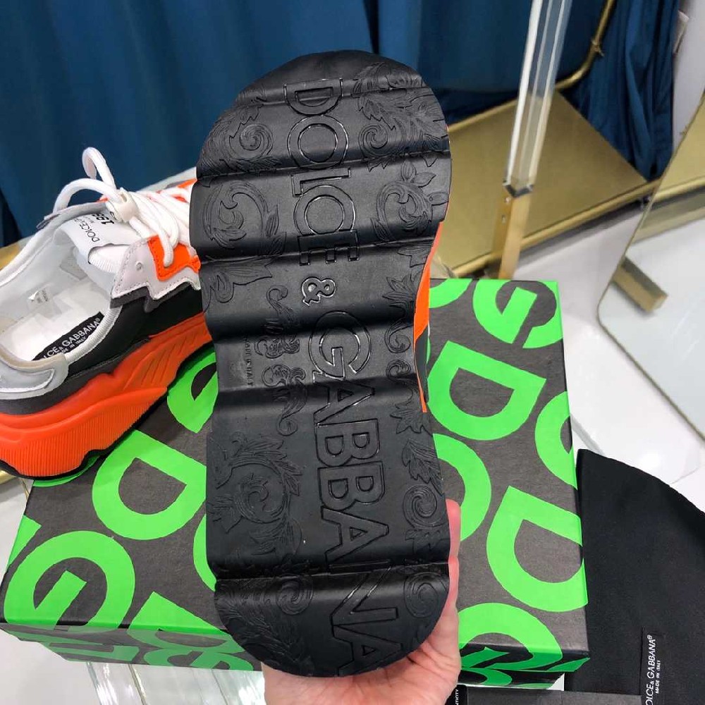 DOLOE&GABBANA DG0044