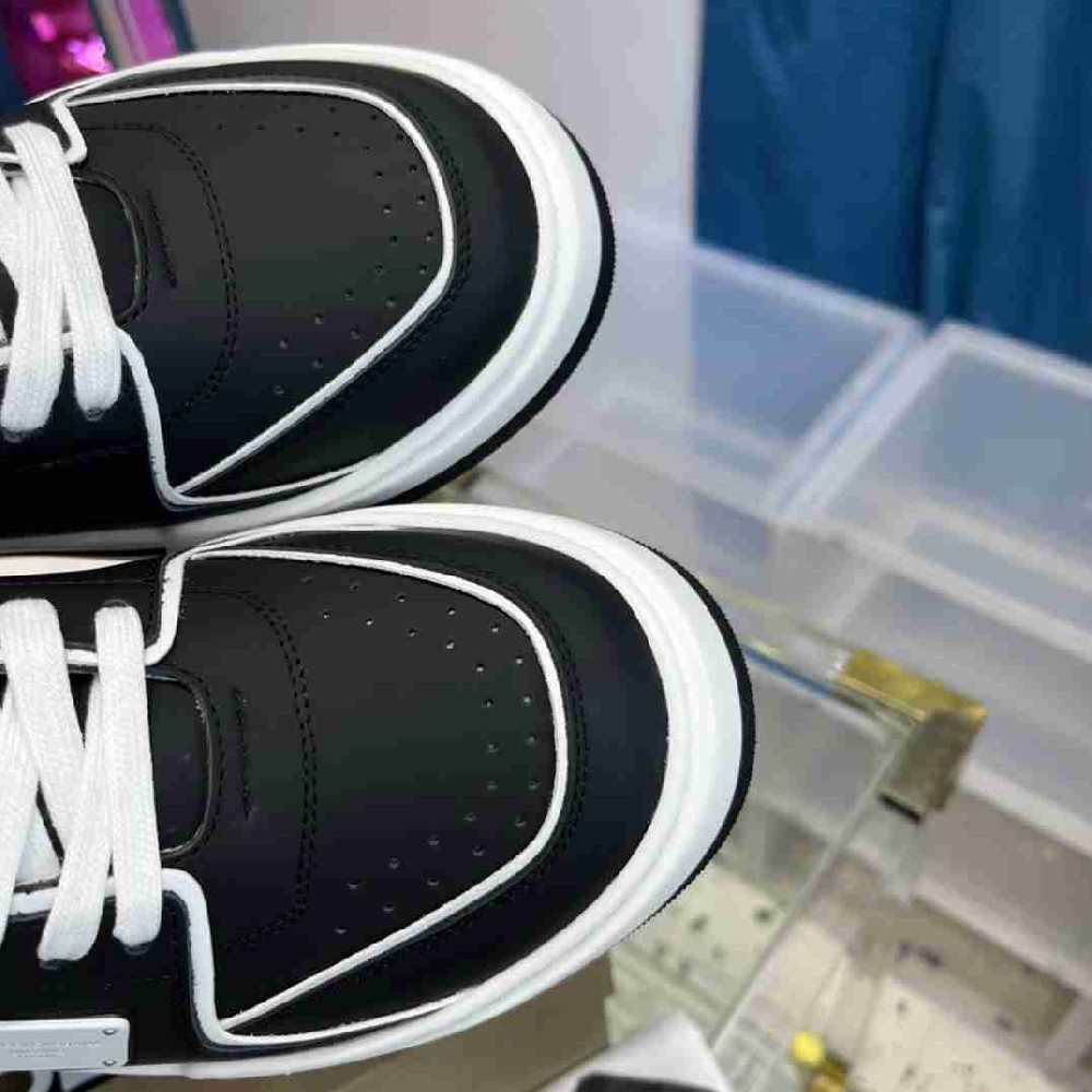 DOLOE&GABBANA DG0061