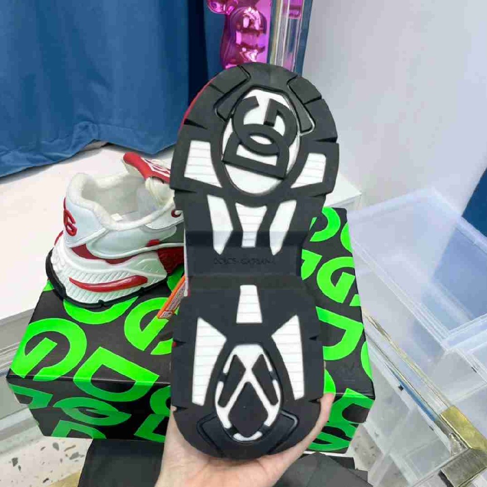 DOLOE&GABBANA DG0067