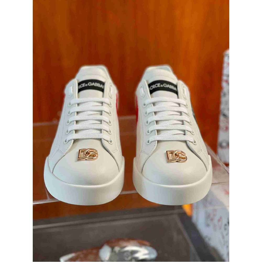 DOLOE&GABBANA DG0086