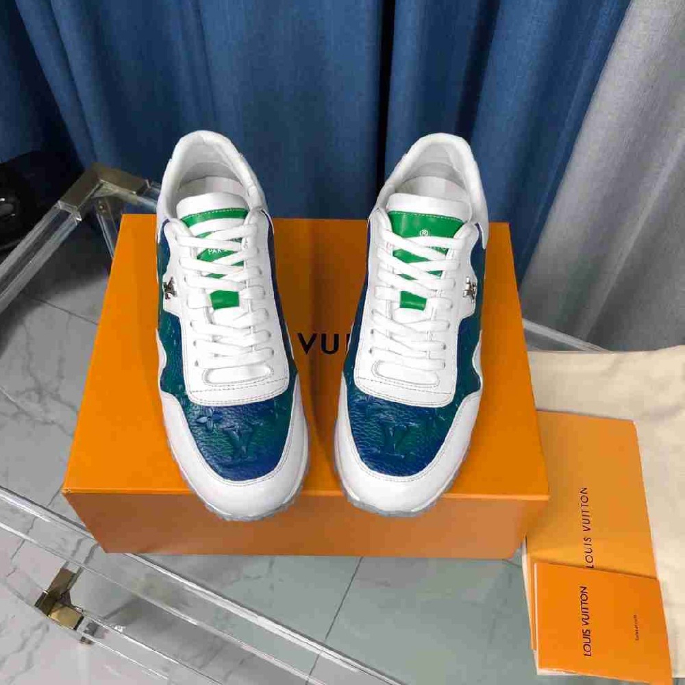 LV sneakers LU0212