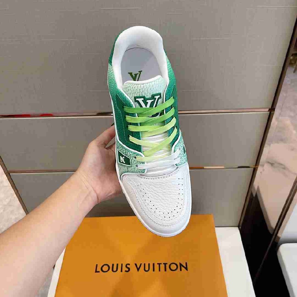 LV  sneakers LU0227