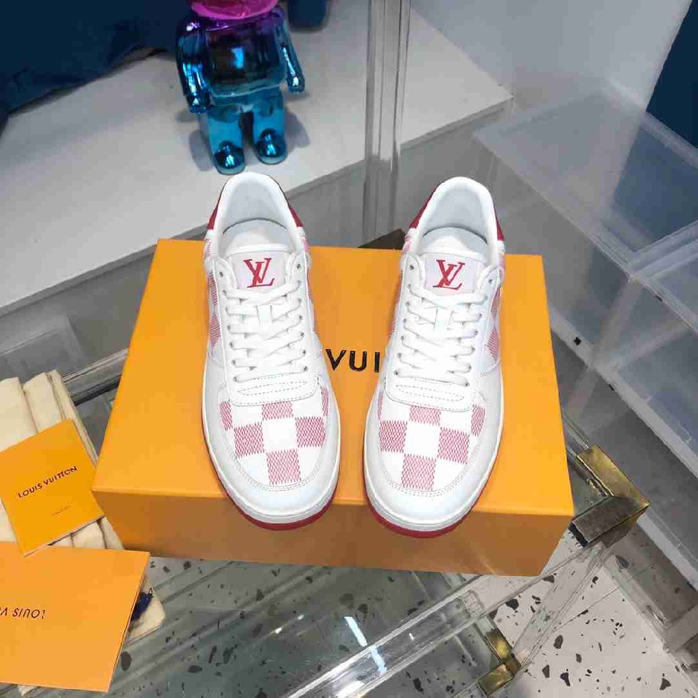 LV  sneakers LU0239