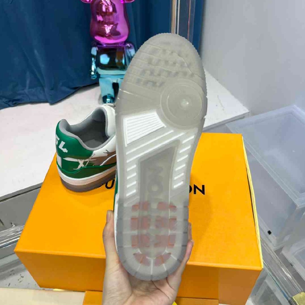 LV   sneakers LU0260
