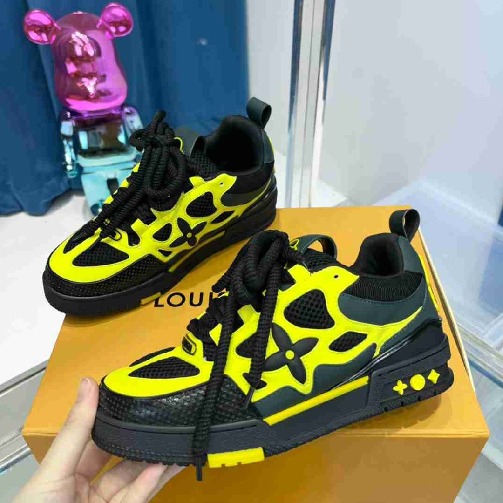 LV sneakers LU0288