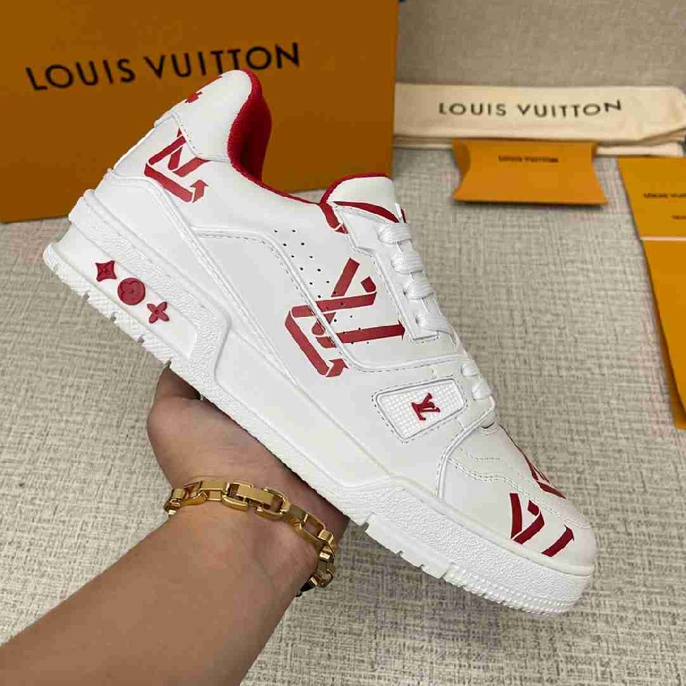 LV sneakers LU0293