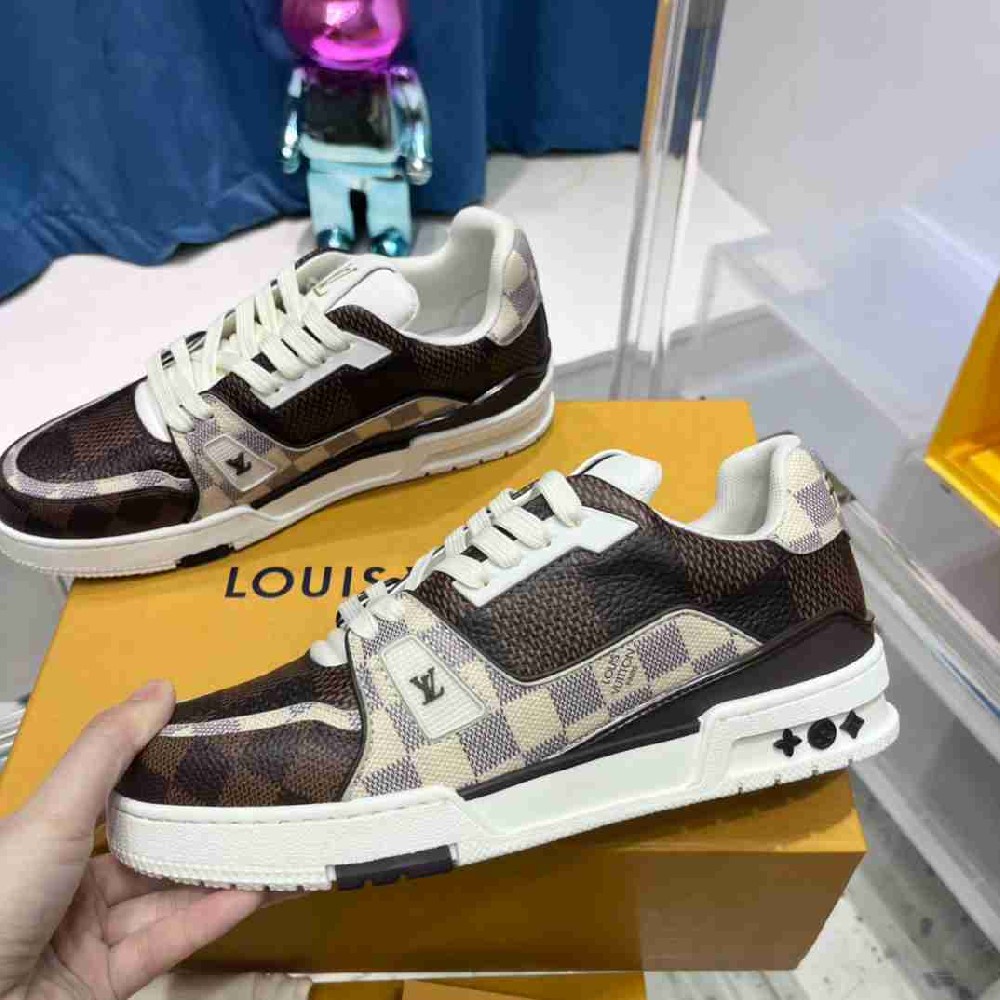 LV sneakers LU0328