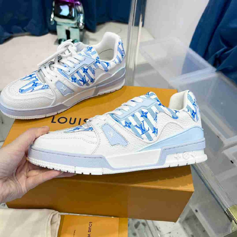 LV   sneakers LU0347