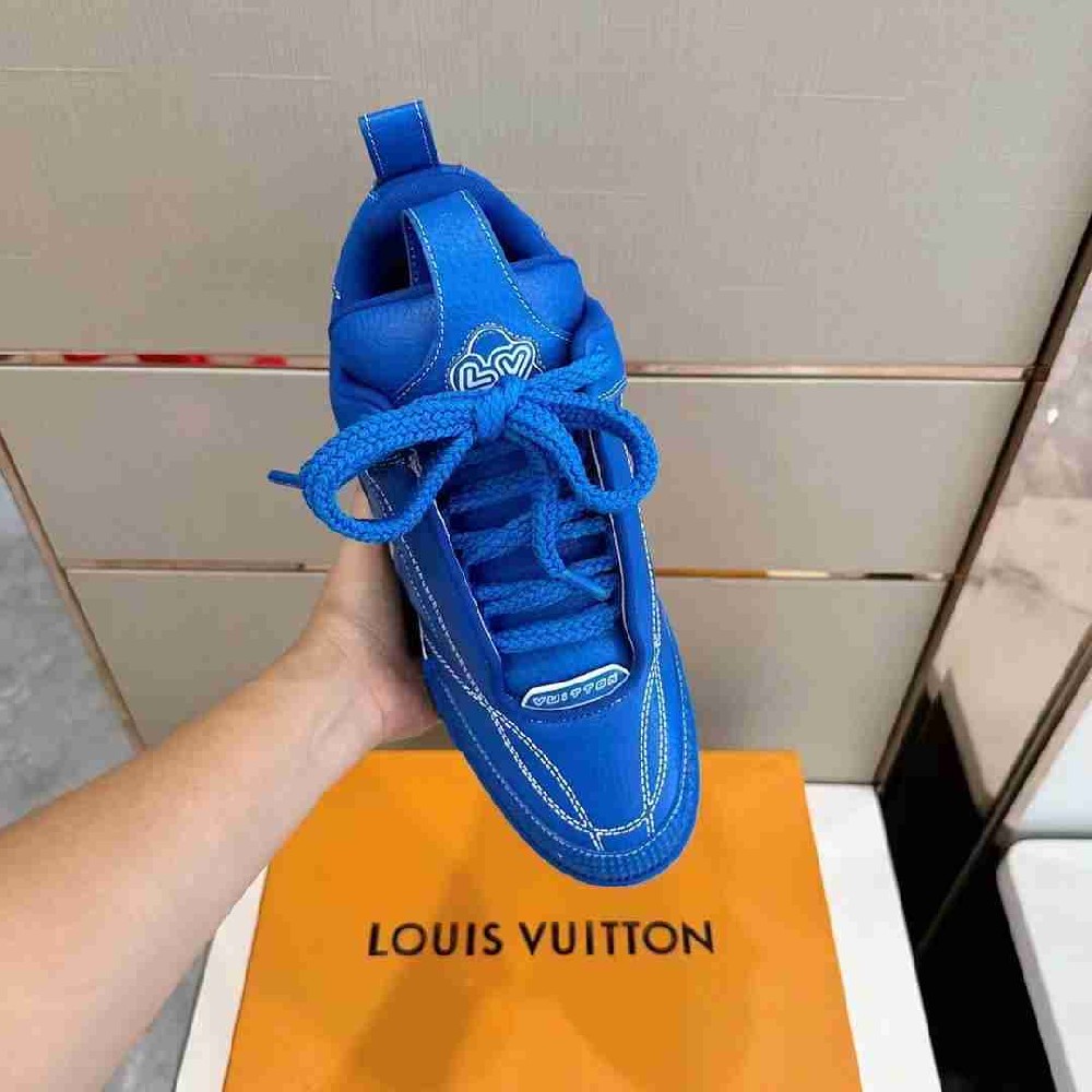 LV sneakers LU0350