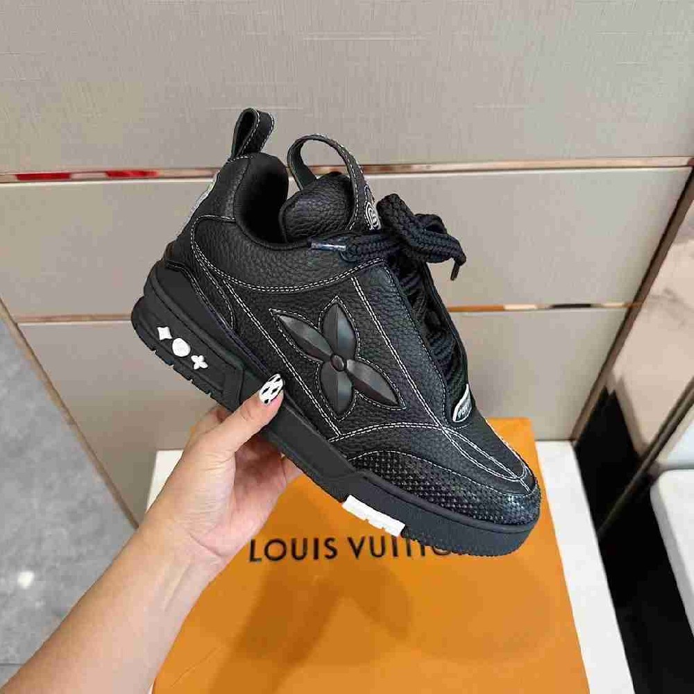 LV sneakers LU0351