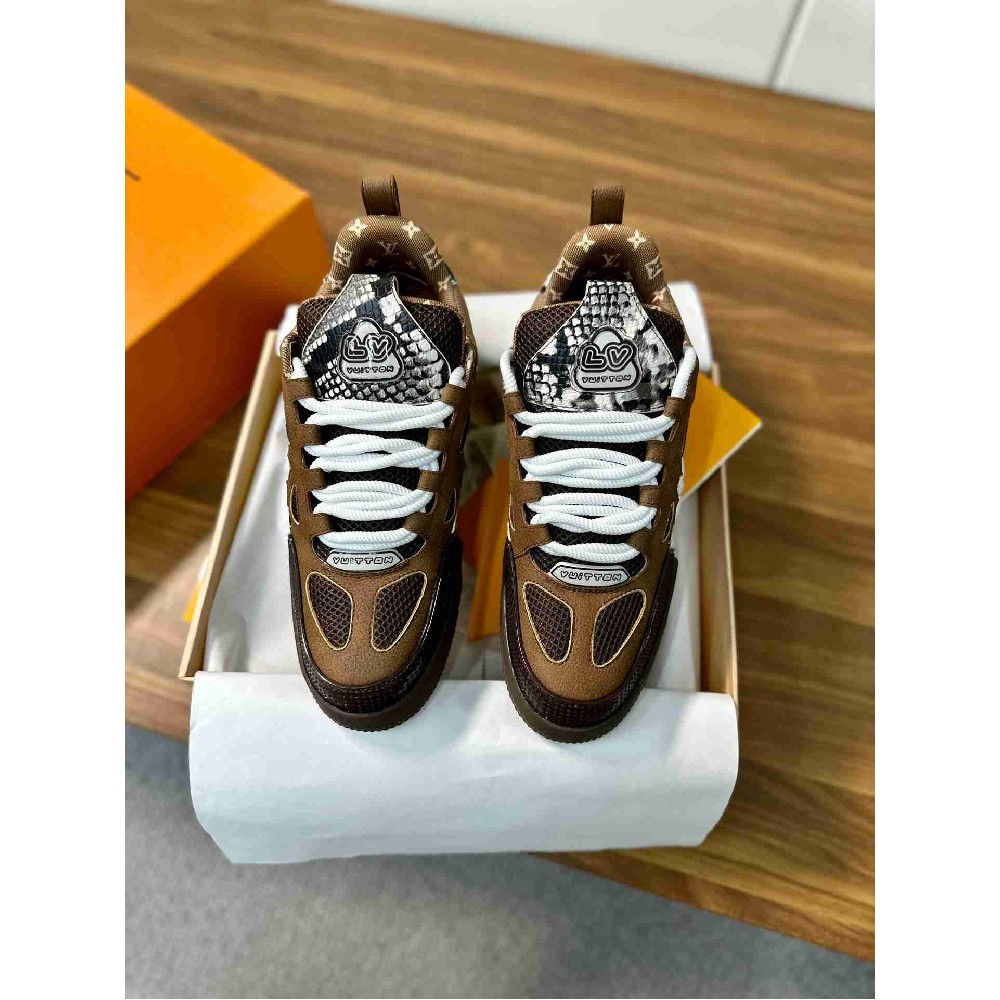 LV sneakers LU0355