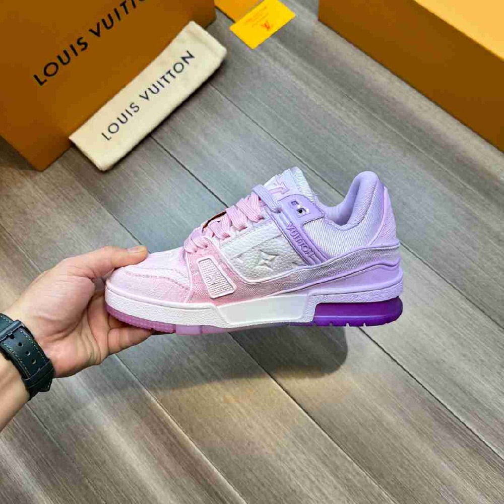 LV sneakers LU0362