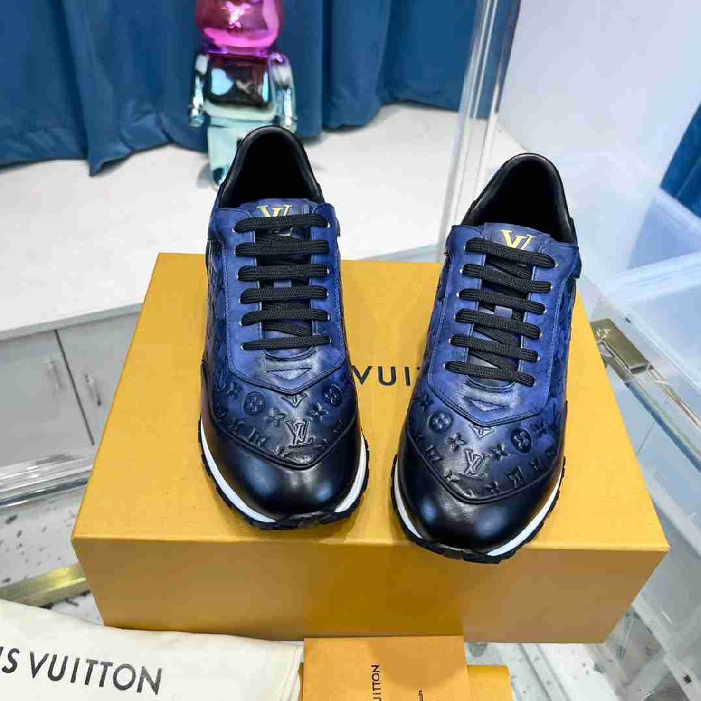 LV sneakers LU0375