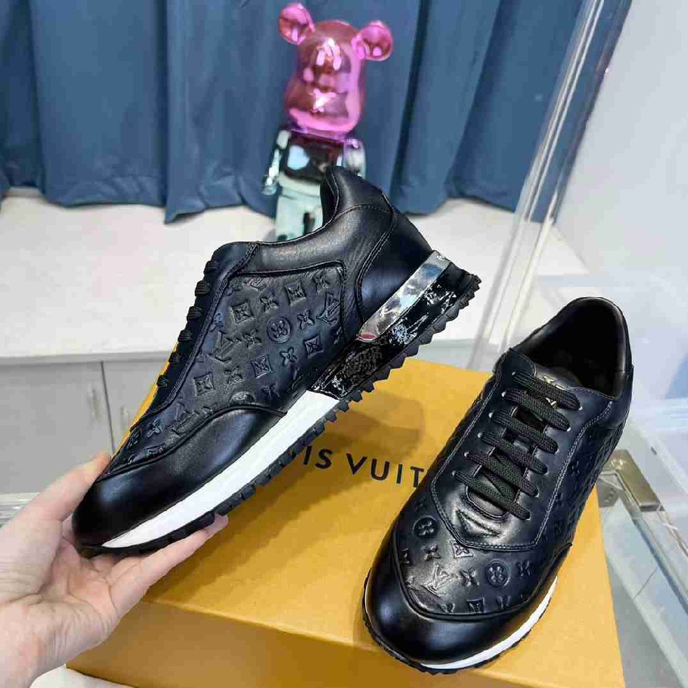 LV sneakers LU0378