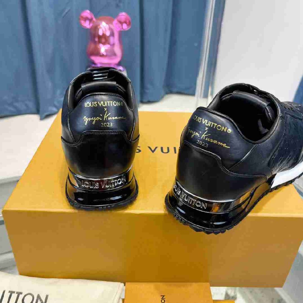 LV sneakers LU0378