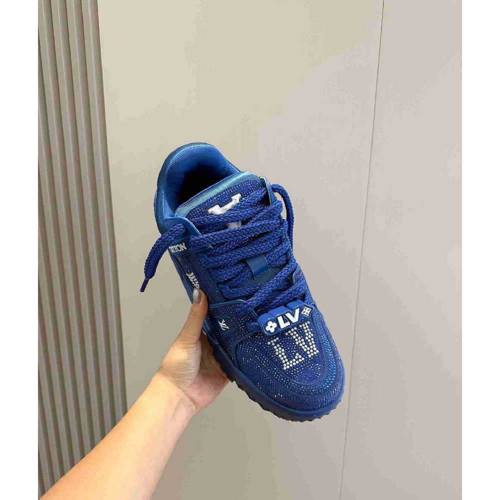 LV sneakers LU0417