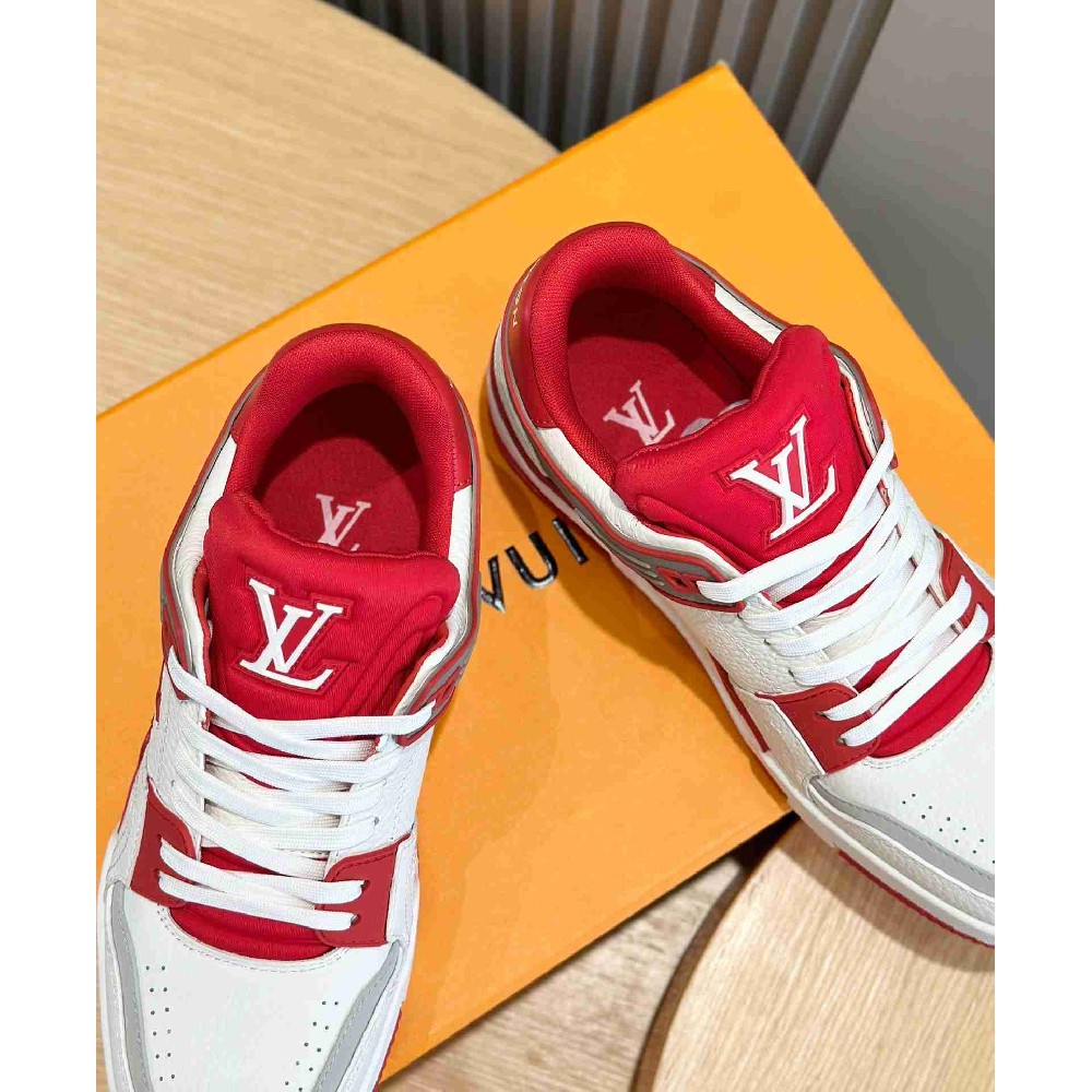LV sneakers LU0432