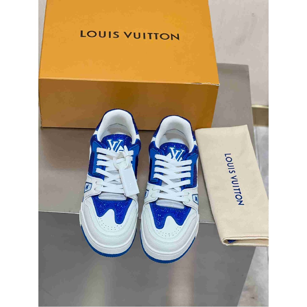 LV sneakers LU0441
