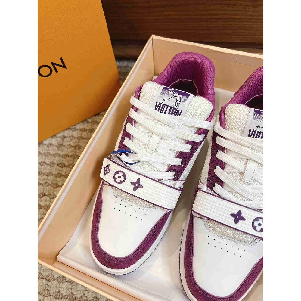 LV sneakers LU0447