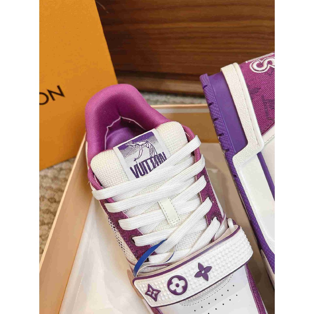 LV sneakers LU0447