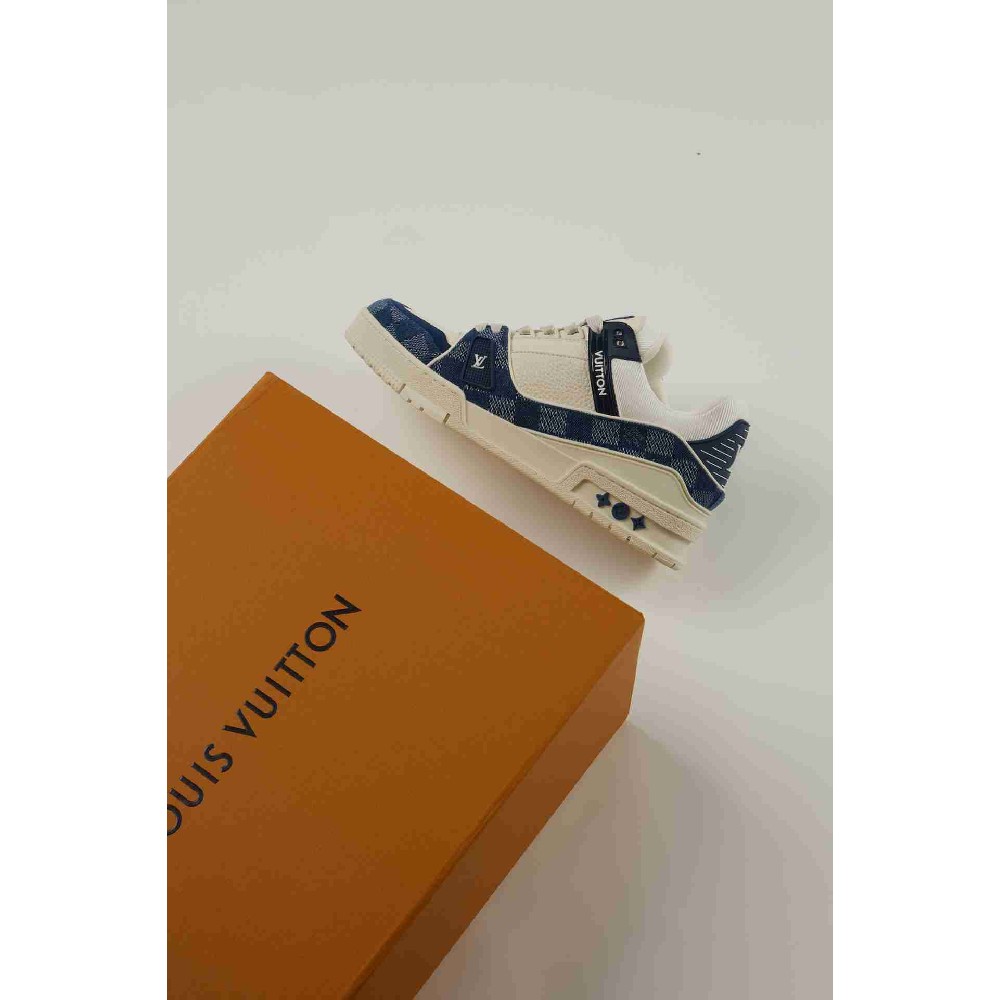 LV sneakers LU0463