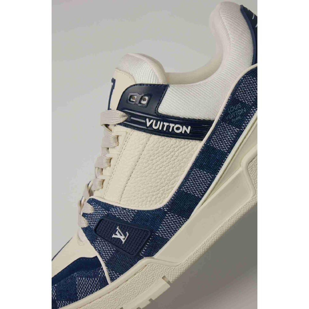 LV sneakers LU0463