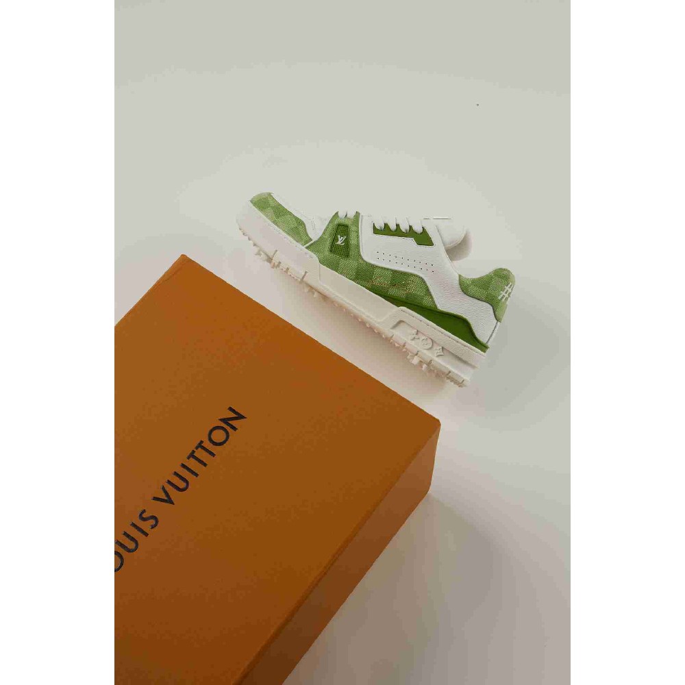 LV sneakers LU0465