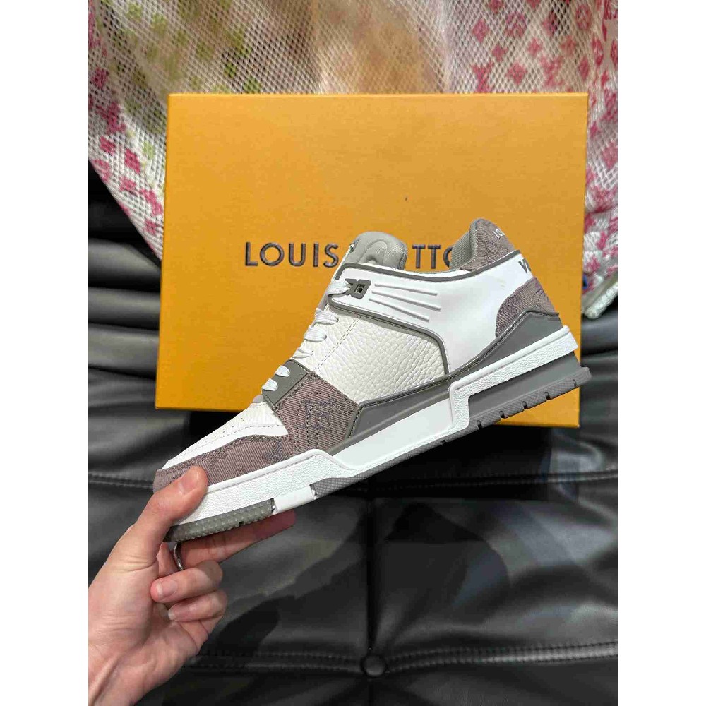 LV  sneakers LU0470