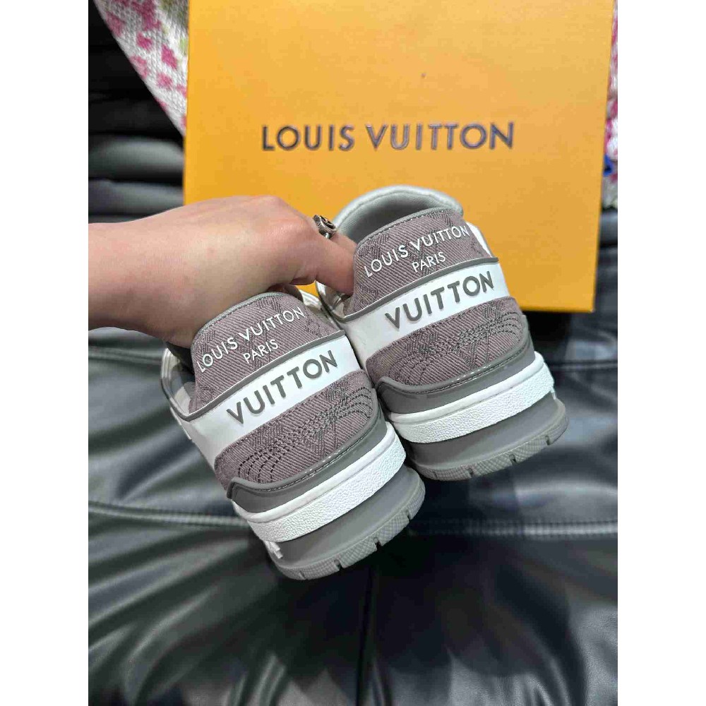 LV  sneakers LU0470