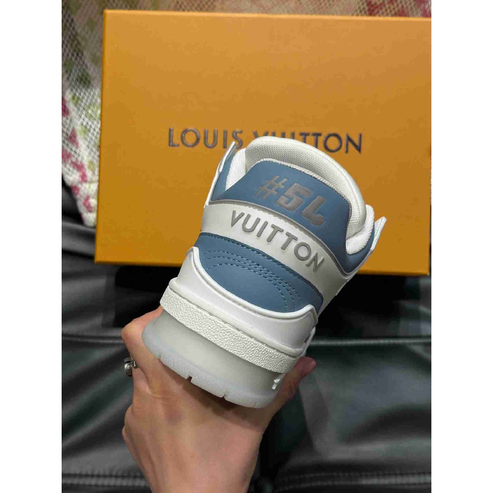 LV sneakers LU0472