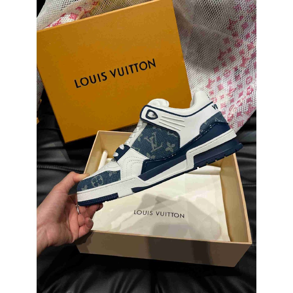 LV sneakers LU0474