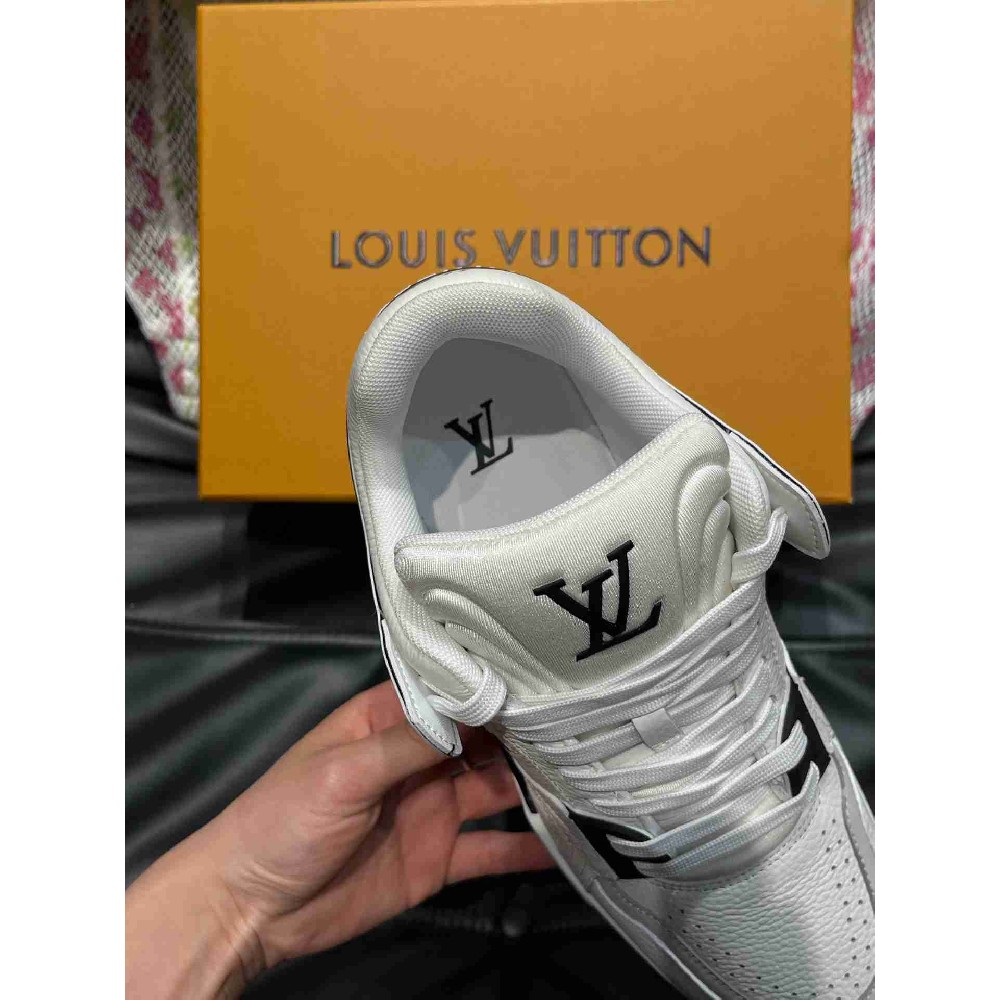 LV  sneakers LU0475