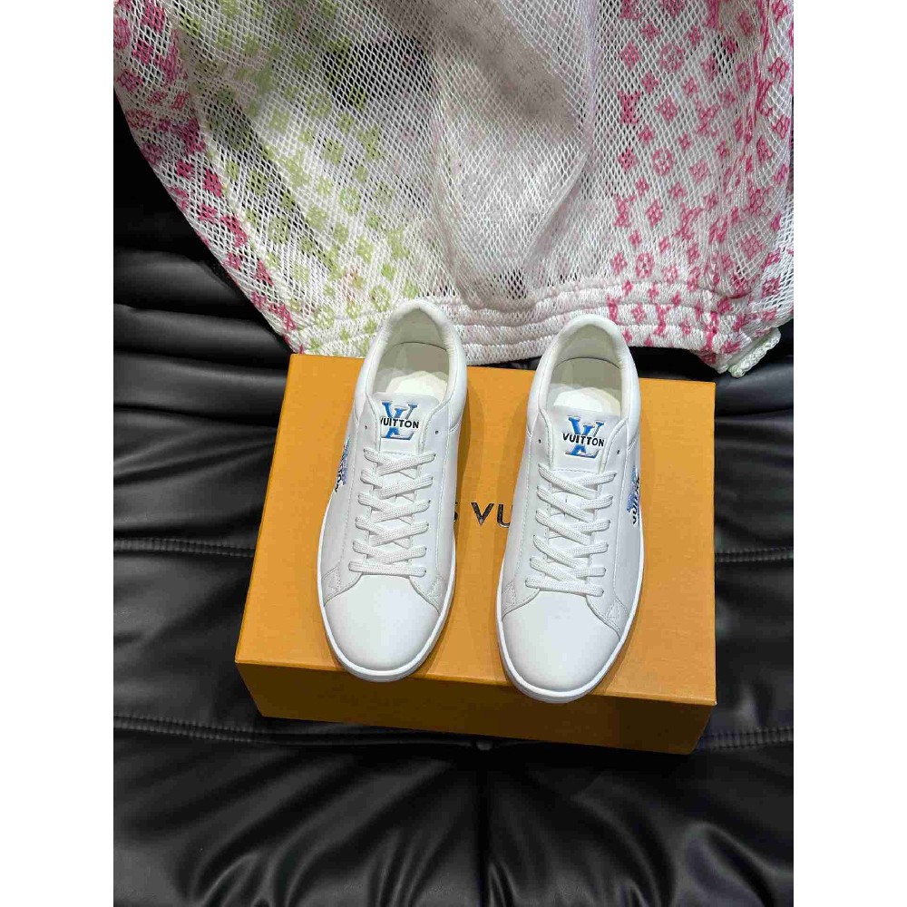 LV sneakers LU0478