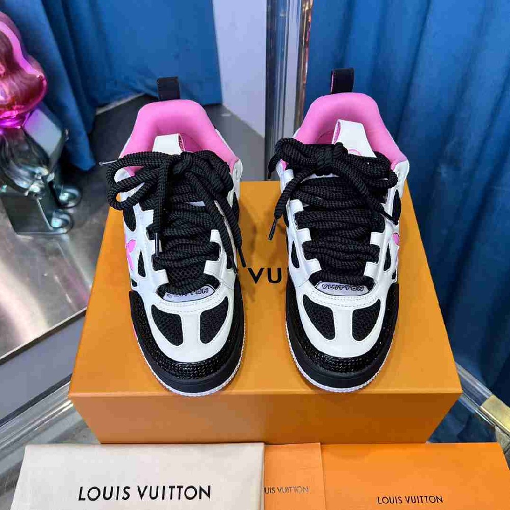 LV  sneakers LU0490