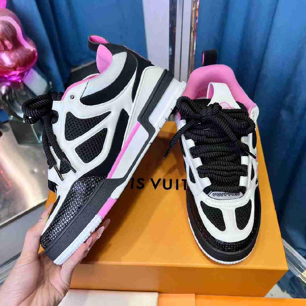 LV  sneakers LU0490