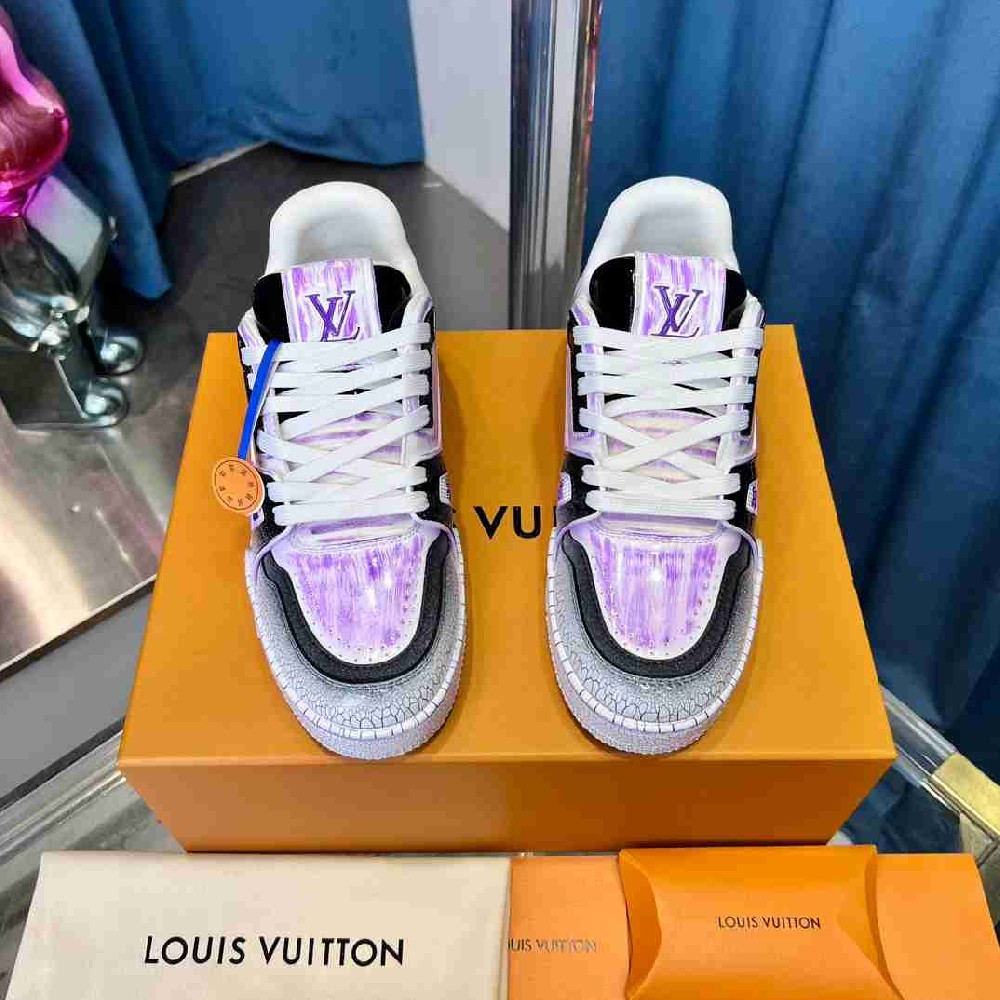 LV  sneakers LU0493