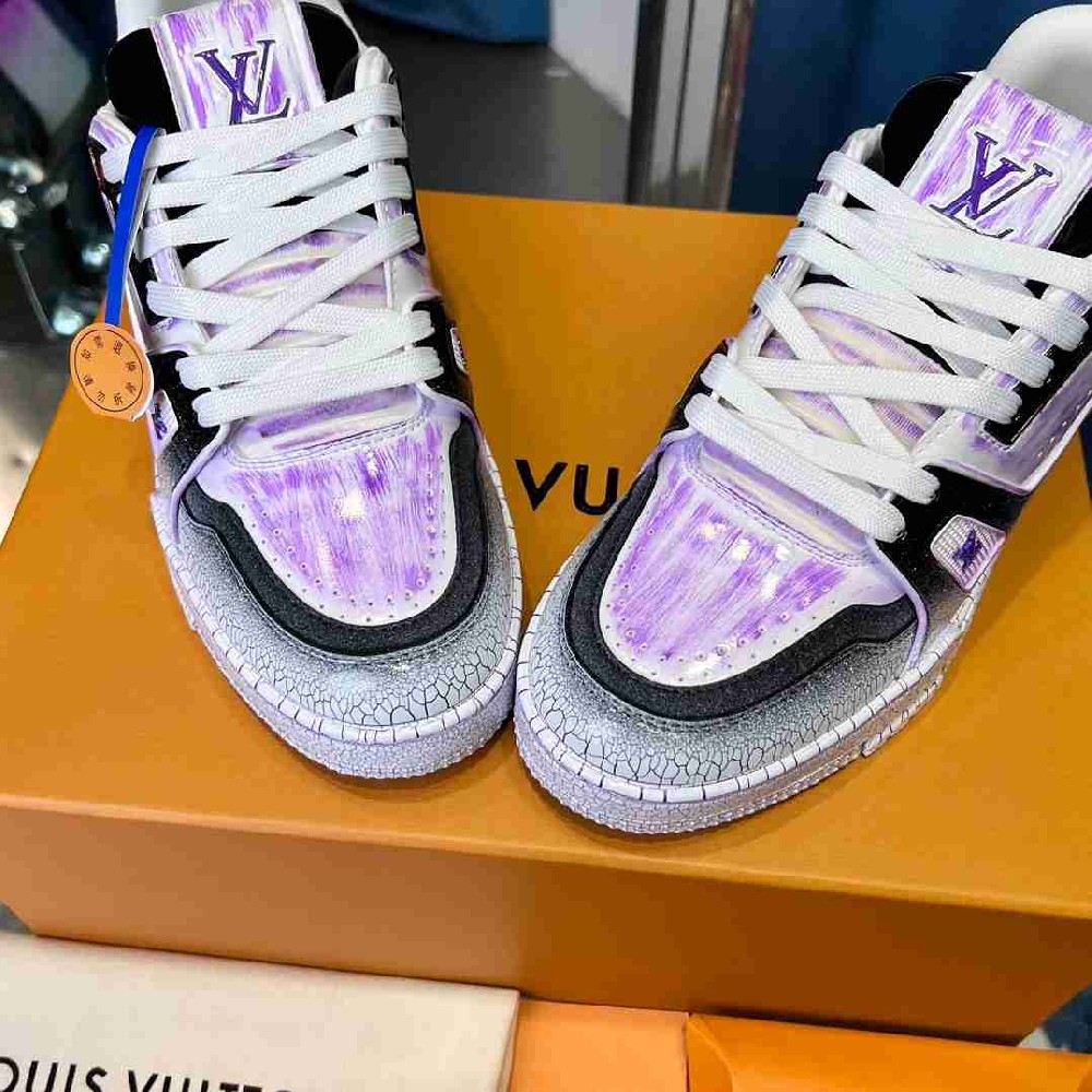 LV  sneakers LU0493