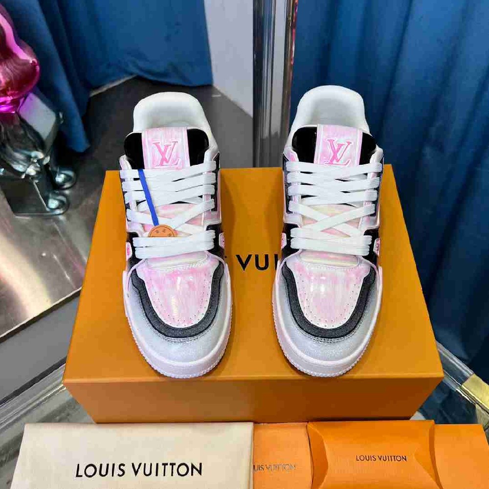 LV  sneakers LU0494