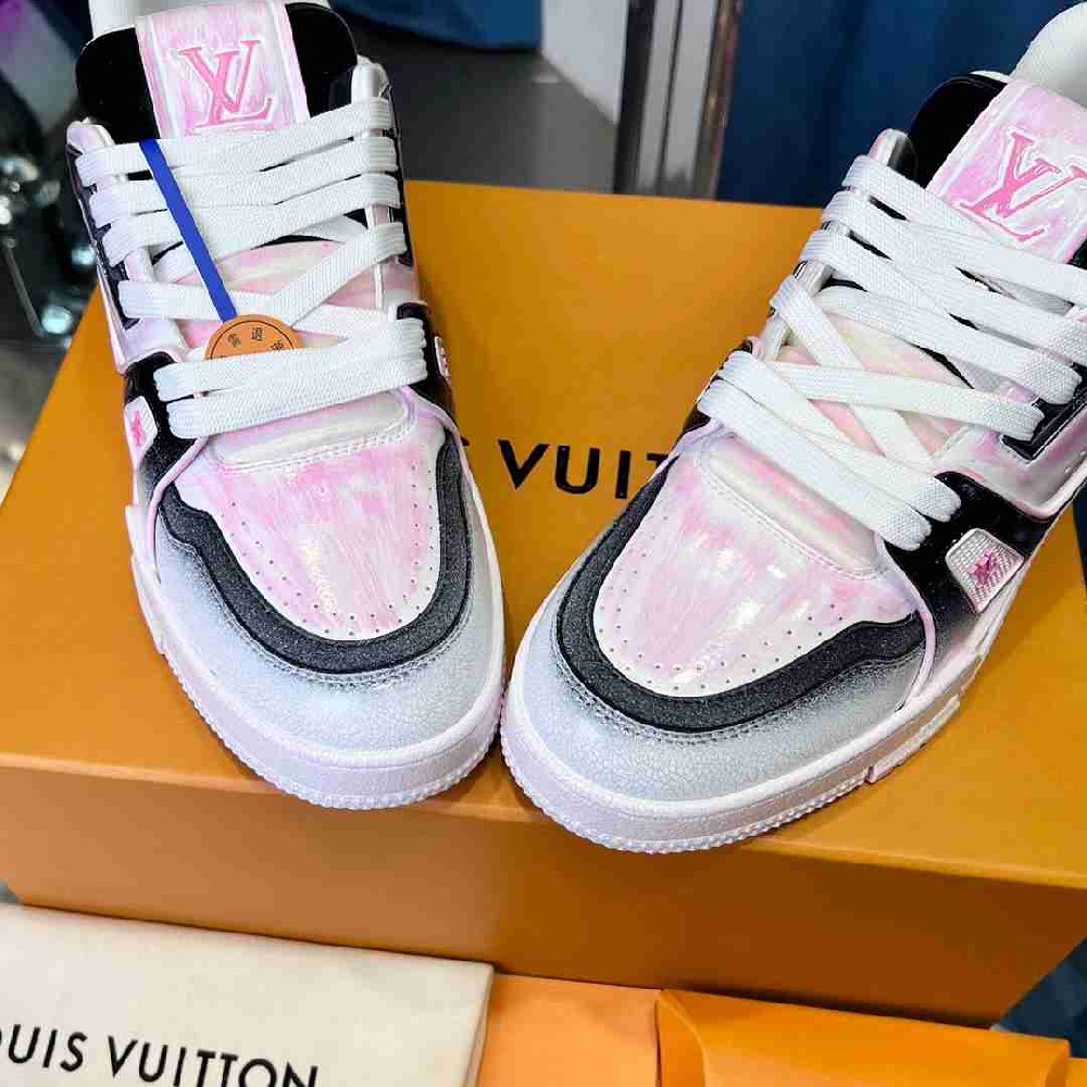 LV  sneakers LU0494