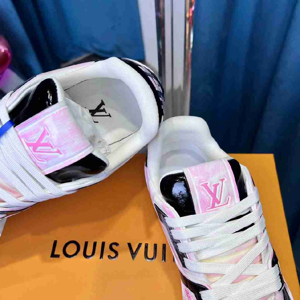 LV  sneakers LU0494