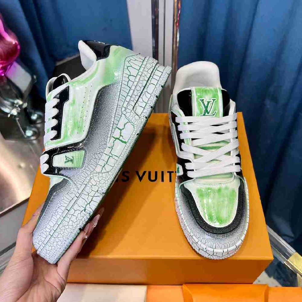 LV  sneakers LU0497