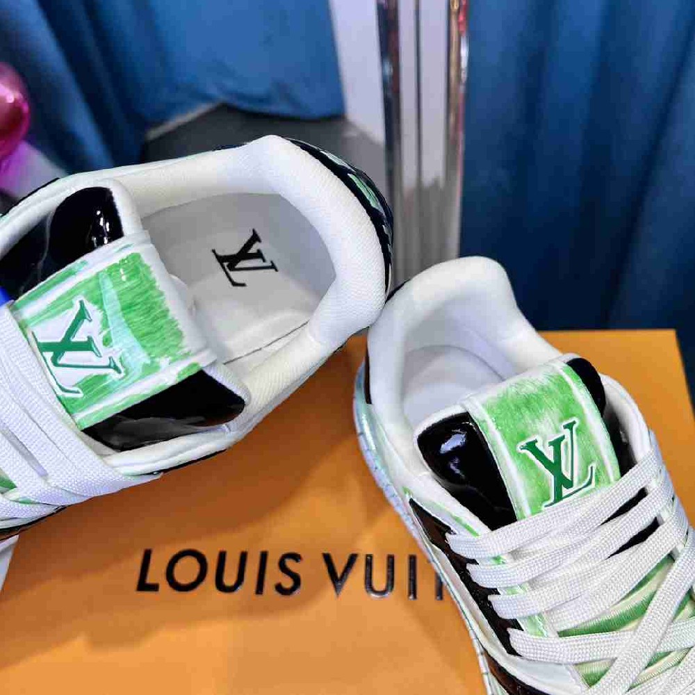 LV  sneakers LU0497