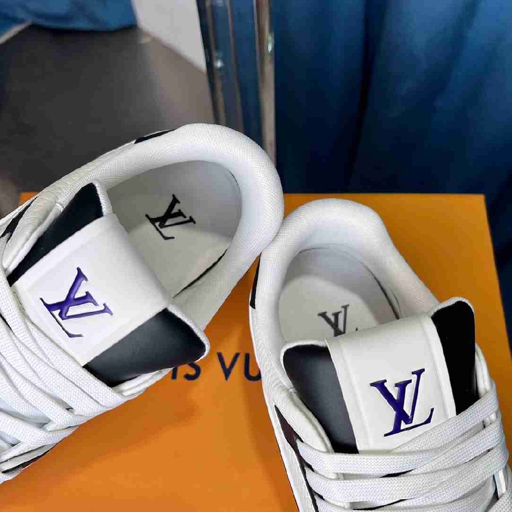 LV  sneakers LU0500