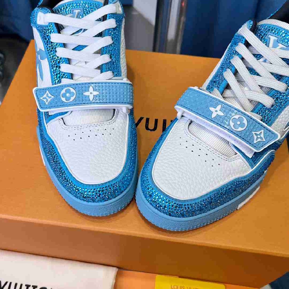 LV  sneakers LU0506